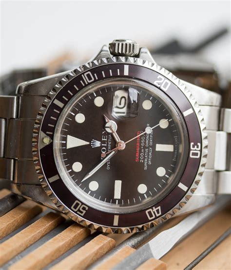 rolex submariner marrone|rolex submariner model years.